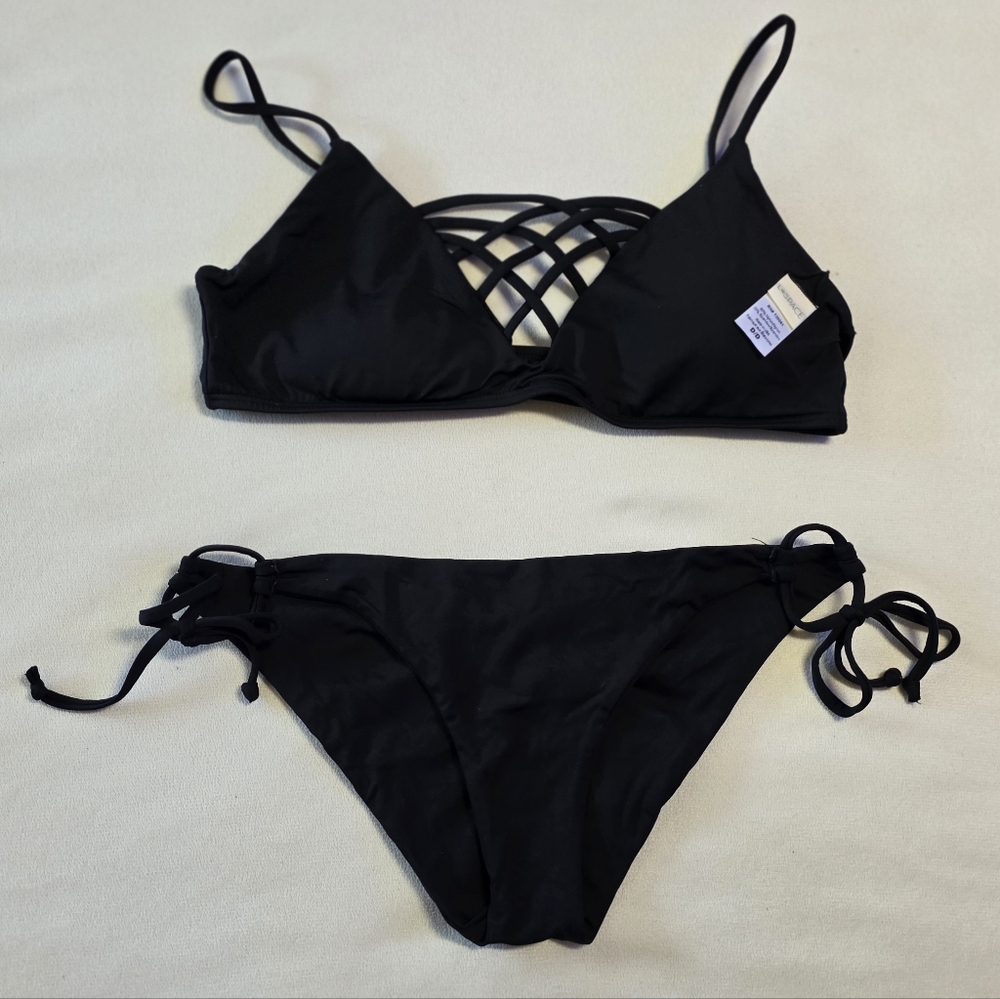 L*Space 2 piece Bikini Set Black Ruched Side Tie Bottoms Med, Jamie Top D